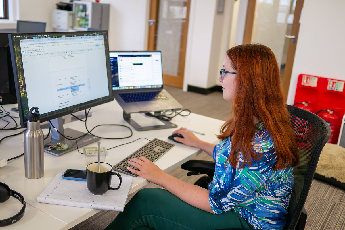 envisage digital worker at desk